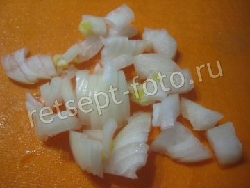 Салат из свеклы моркови и зеленого горошка