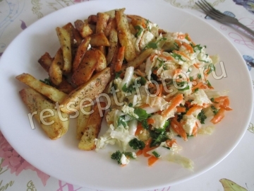 Салат с фетой и рукколой