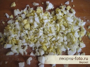 Салат с кукурузой и пекинской капустой