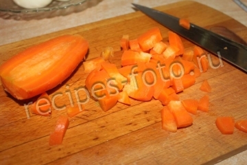 Салат с макаронами и ветчиной