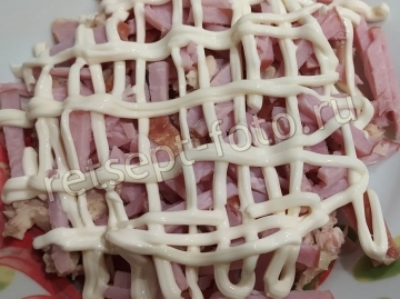Салат с мандаринами и ветчиной