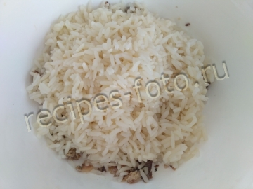 Салат с рыбными консервами и рисом на праздник