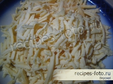 Салат с ветчиной, сыром и пекинской капустой