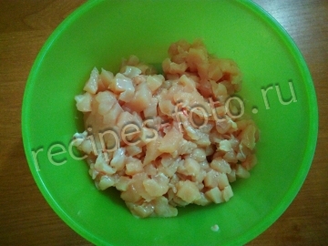 Самса с мясом курицы и грибами в домашних условиях (простое тесто)