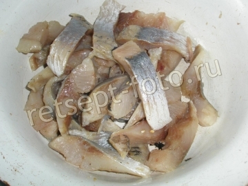 Салат "Селедка по-корейски" с морковью и луком