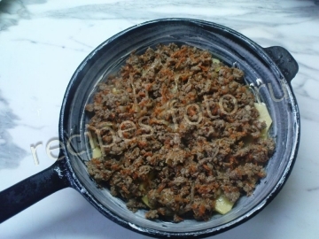 Сербская мусака с картофелем (картофельная запеканка с фаршем)