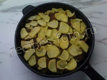 Сербская мусака с картофелем (картофельная запеканка с фаршем)