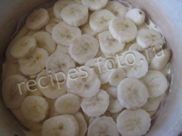 Шарлотка с бананом