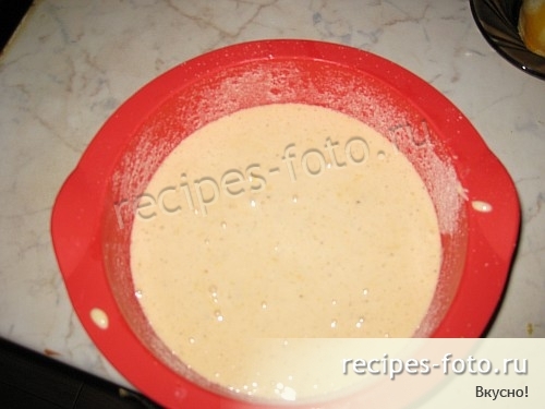 Шарлотка с яблоками и грушами