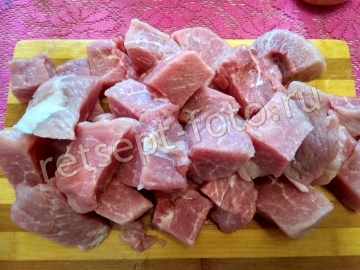Шашлык из свинины в духовке на шпажках