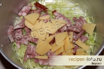 Шаурма домашняя с курицей, сыром и капустой