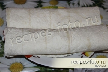 Шаурма домашняя с курицей, сыром и капустой