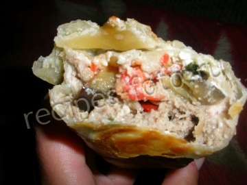 Шаурма с баклажанами, мясом и плавленым сыром
