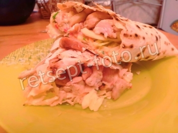 Шаурма с курицей и картошкой