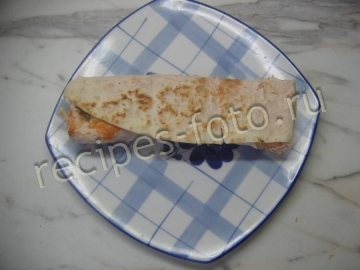 Шаурма с курицей и сыром в домашних условиях
