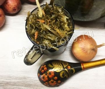 Щи из щеницы со свининой и грибами