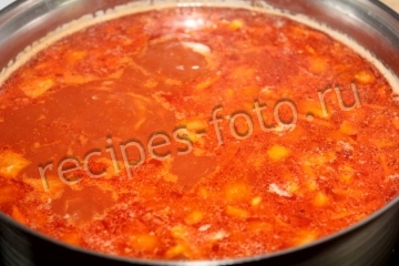 Щи со свининой и свежей капустой