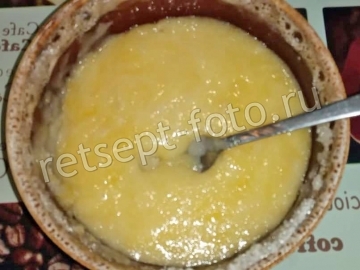 Шоколадный торт с бананом и сметанным кремом