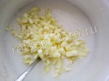 Сладкий рис с яблоками и изюмом ребенку 1,5 года