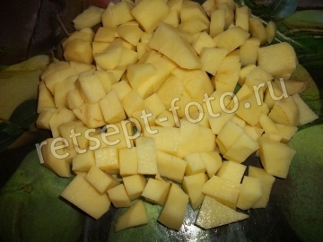 Сливочный суп с белыми грибами и курицей