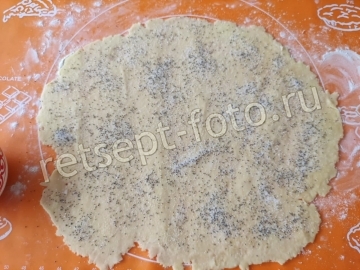 Слоеное печенье с маком