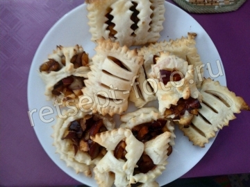 Слойки с персиком и сливами (как заворачивать слойки)
