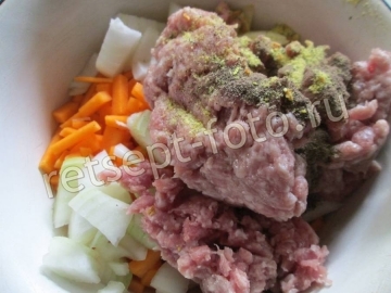 Слойки с тыквой и мясом