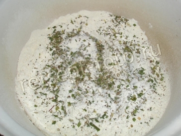 Соленое печенье с сыром и кунжутом