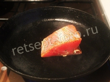 Стейк тунца в обжарке "Medium rare"