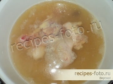 Суп гороховый с курицей