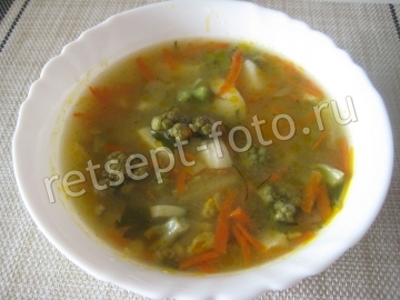 Суп с капустой брокколи и яйцом без мяса