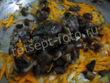 Суп с клецками и грибами без мяса