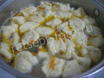 Суп с клецками и грибами без мяса
