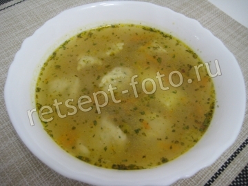 Суп с клецками и грибами без мяса