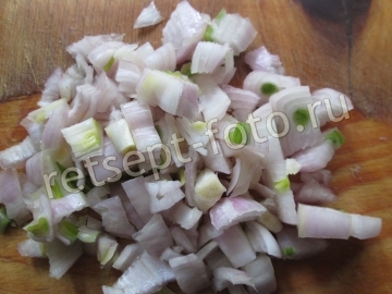 Суп с куриными желудками и яйцом