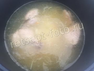 Суп с курицей и вермишелью без зажарки в мультиварке