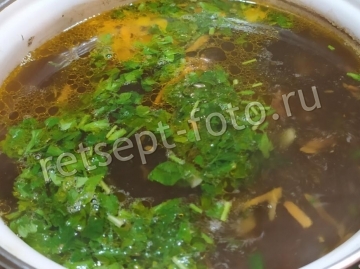Суп с сухими грибами и картофелем