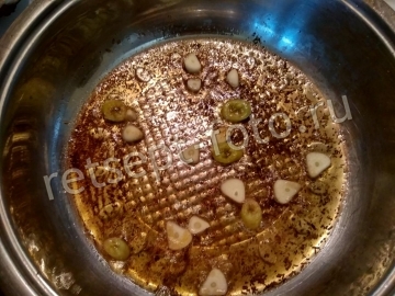 Свинина с овощами на сковороде от Гордона Рамзи