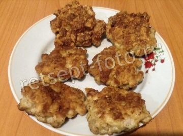 Свиные биточки из рубленого мяса