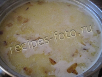 Сырный суп-пюре с курицей и картофелем