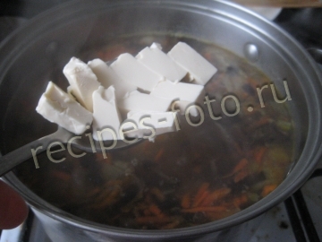 Сырный суп с грибами и плавленым сыром (с секретом)