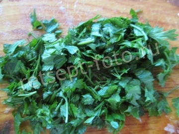 Сырный суп с кукурузой и яйцом