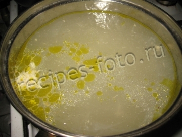 Сырный суп с курицей и плавленым сыром