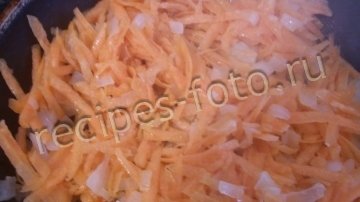 Сырный суп с курицей, плавленым и твердым сыром