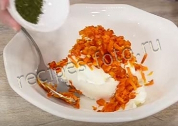 Тарталетки с красной рыбой и сыром