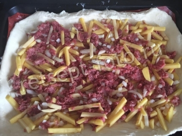 Татарский балиш с фаршем и картошкой