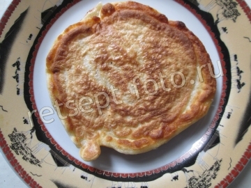 Теплый салат с картофелем и рыбными консервами