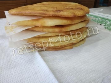 Торт "Молочная девочка" со сметанно-сливочным кремом и персиками