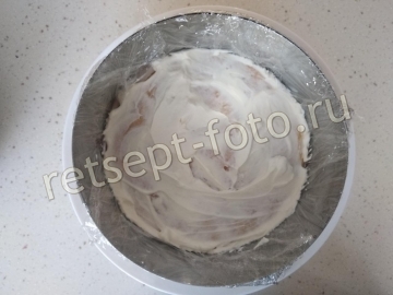 Торт "Молочная девочка" со сметанно-сливочным кремом и персиками