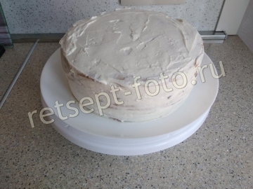 Торт "Молочная девочка" со сметанно-сливочным кремом и персиками